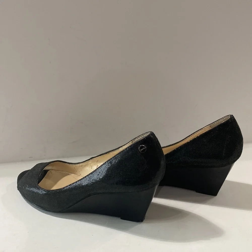 Calvin Klein Women's Black Shiny Peep Toe Slip On Wedge Pumps Size 6